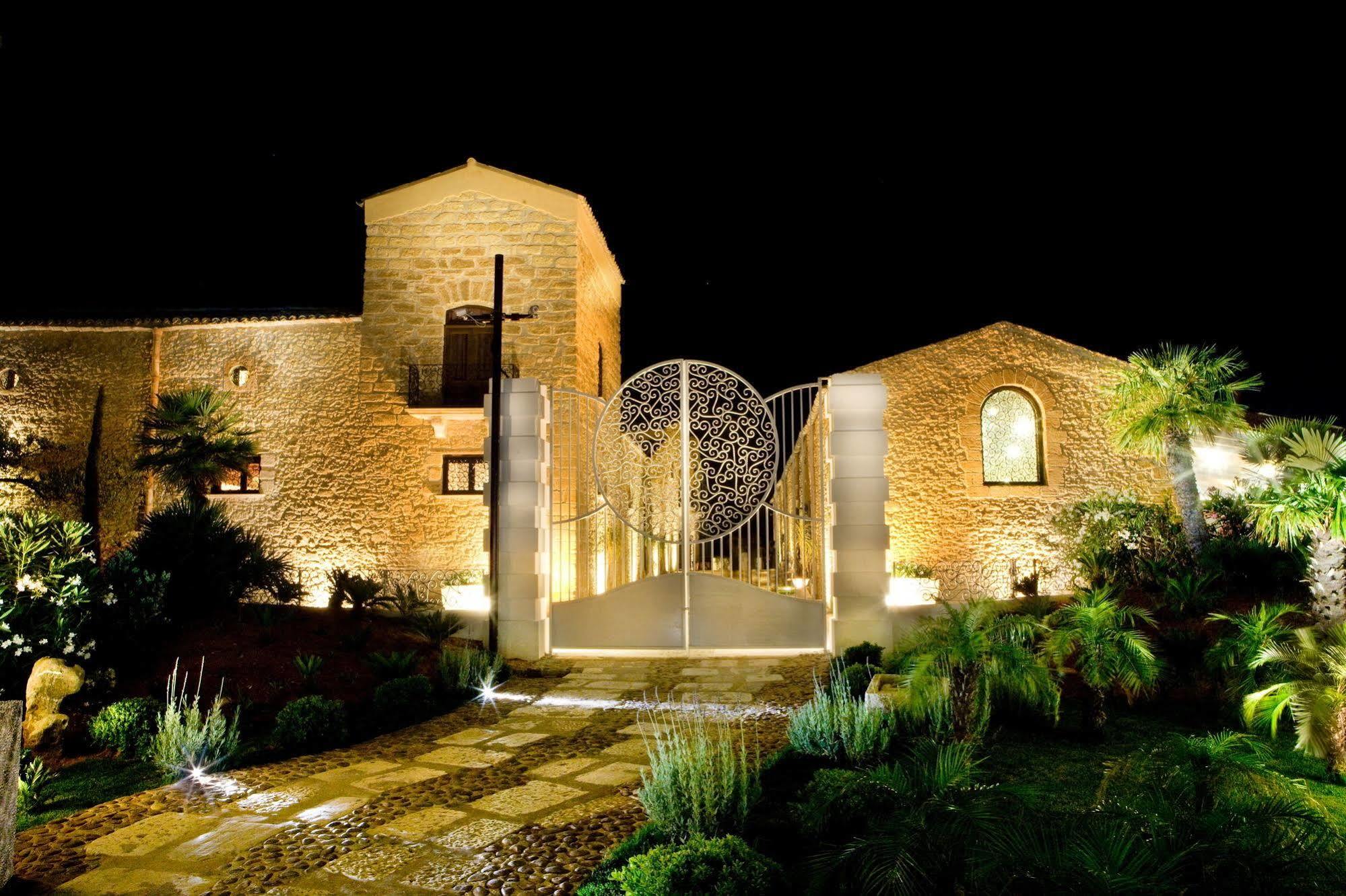 Borgo Degli Angeli Wellness & * Balestrate